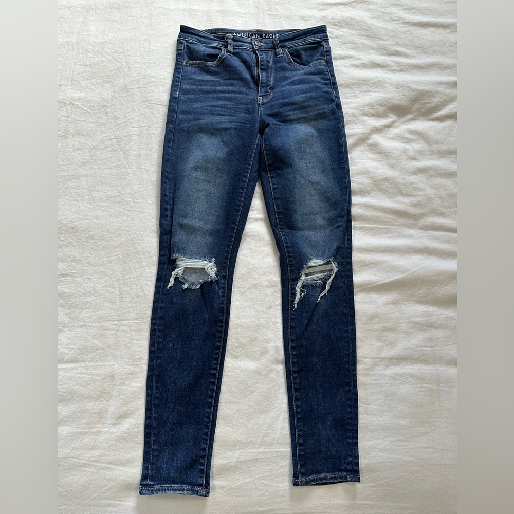 American Eagle Super High Rise Skinny Jeans/Jeggings size 6.